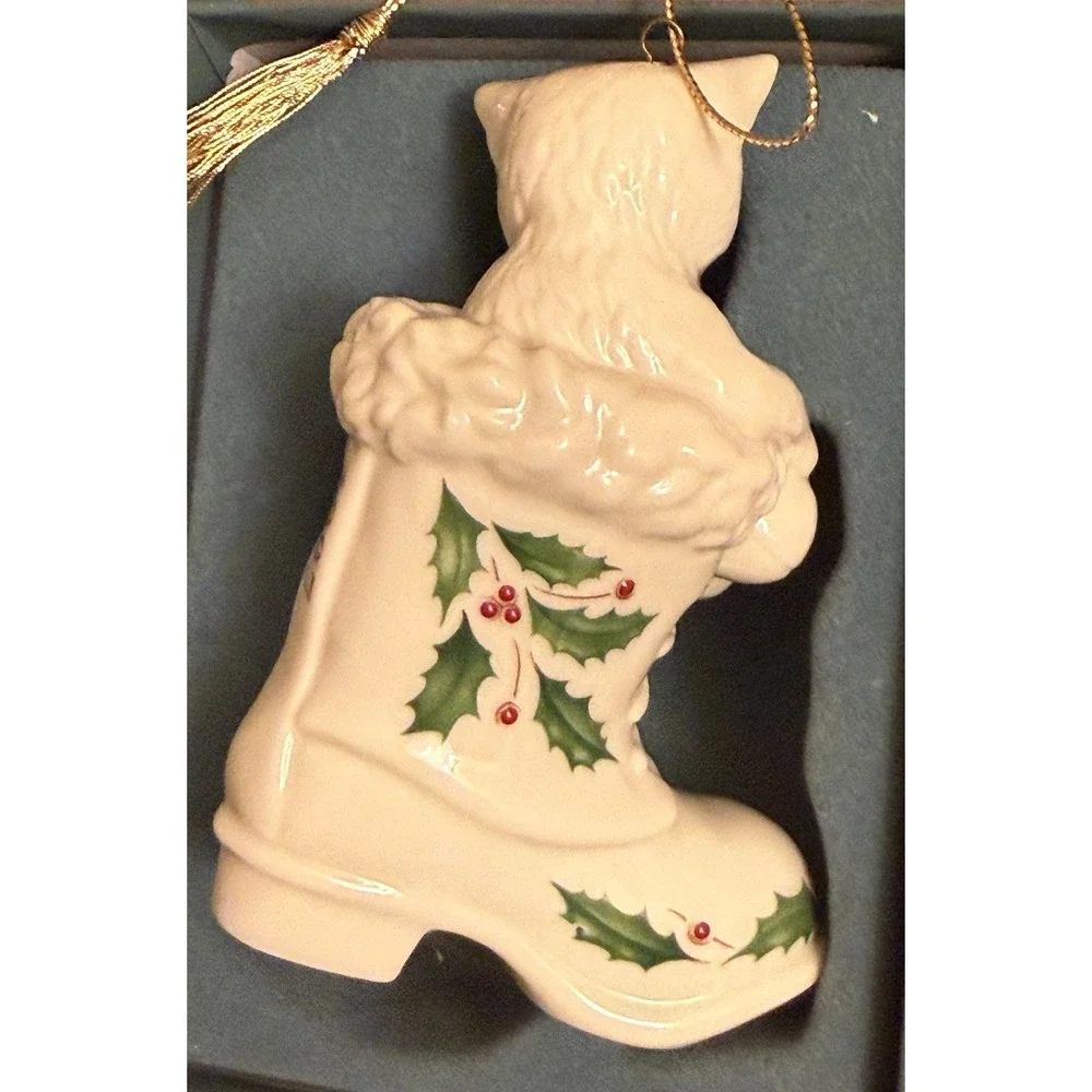 Lenox Cat in Santa Winter Boot‎ Porcelain Ornament Vintage 1997